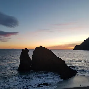 https://dume-cosy-apt-central-near-the-beach-with-ac.hotelitalianriviera.com