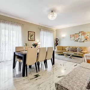 https://jndholidays.it-romehotels.com